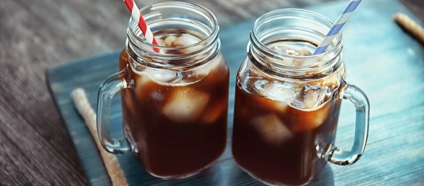 Μεγάλο σφάλμα η χρήση ζάχαρης στα κρύα ροφήματα - Αυτή είναι η λύση